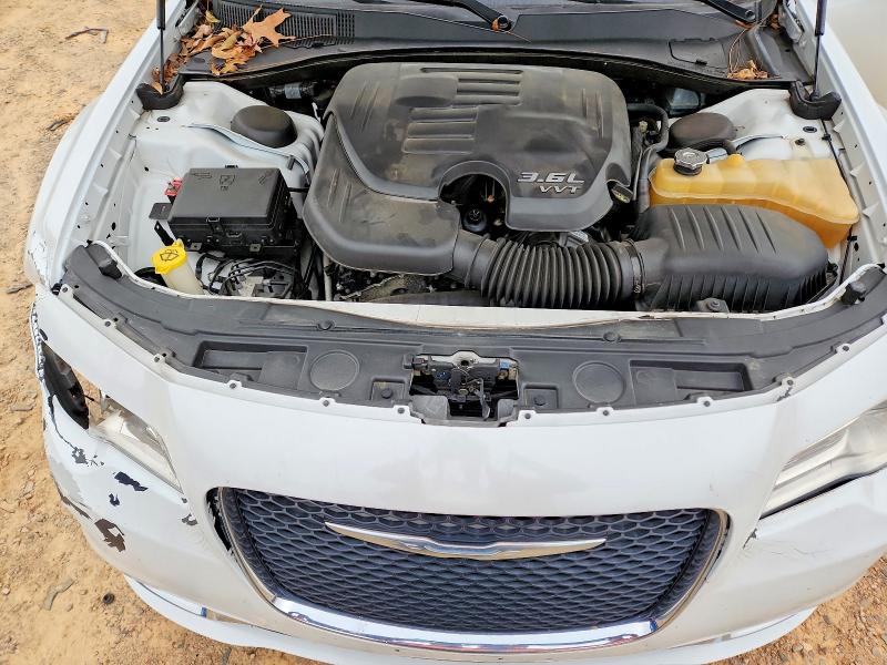 2016 Chrysler 300 მანქანა იყიდება აუქციონზე, vin: 2C3CCAAG3GH252843, აუქციონის ნომერი: 73023035