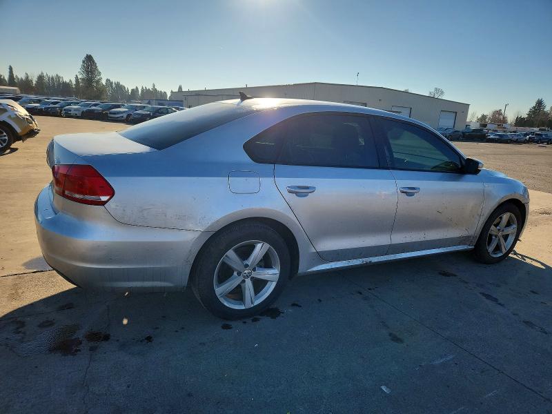 73751395 :رقم المزاد ، 1VWAP7A34EC002323 vin ، 2014 Volkswagen Passat مزاد بيع
