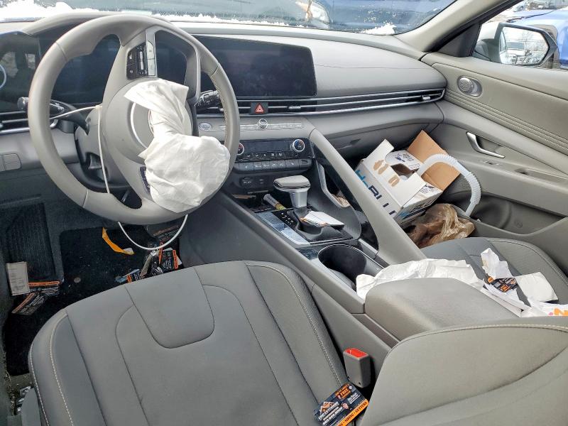 2025 Hyundai Elantra მანქანა იყიდება აუქციონზე, vin: KMHLS4DG6SU949789, აუქციონის ნომერი: 99302675