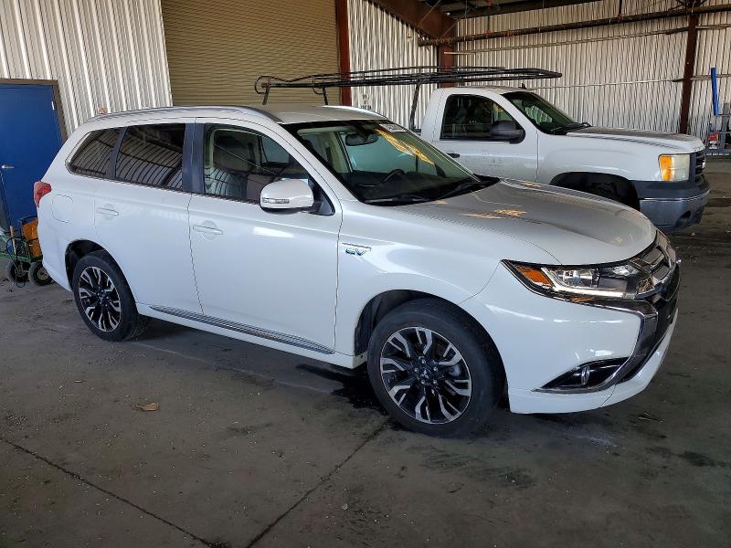 Продаж на аукціоні авто 2018 Mitsubishi Outlander, vin: JA4J24A52JZ070056, номер лоту: 74233655