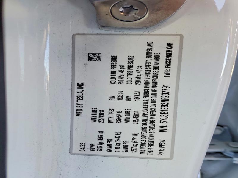 99670345 :رقم المزاد ، 5YJ3E1EB2NF237791 vin ، 2022 Tesla Model 3 مزاد بيع
