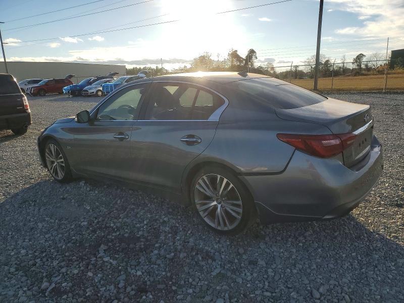98574895 :رقم المزاد ، JN1EV7AP0JM360717 vin ، 2018 Infiniti Q50 Luxe مزاد بيع