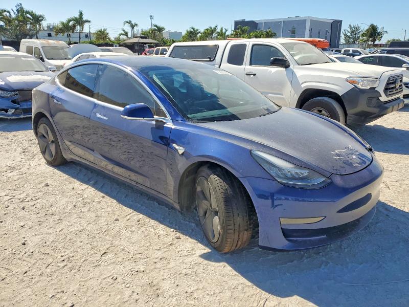 2020 Tesla Model 3 მანქანა იყიდება აუქციონზე, vin: 5YJ3E1EAXLF799300, აუქციონის ნომერი: 75005585