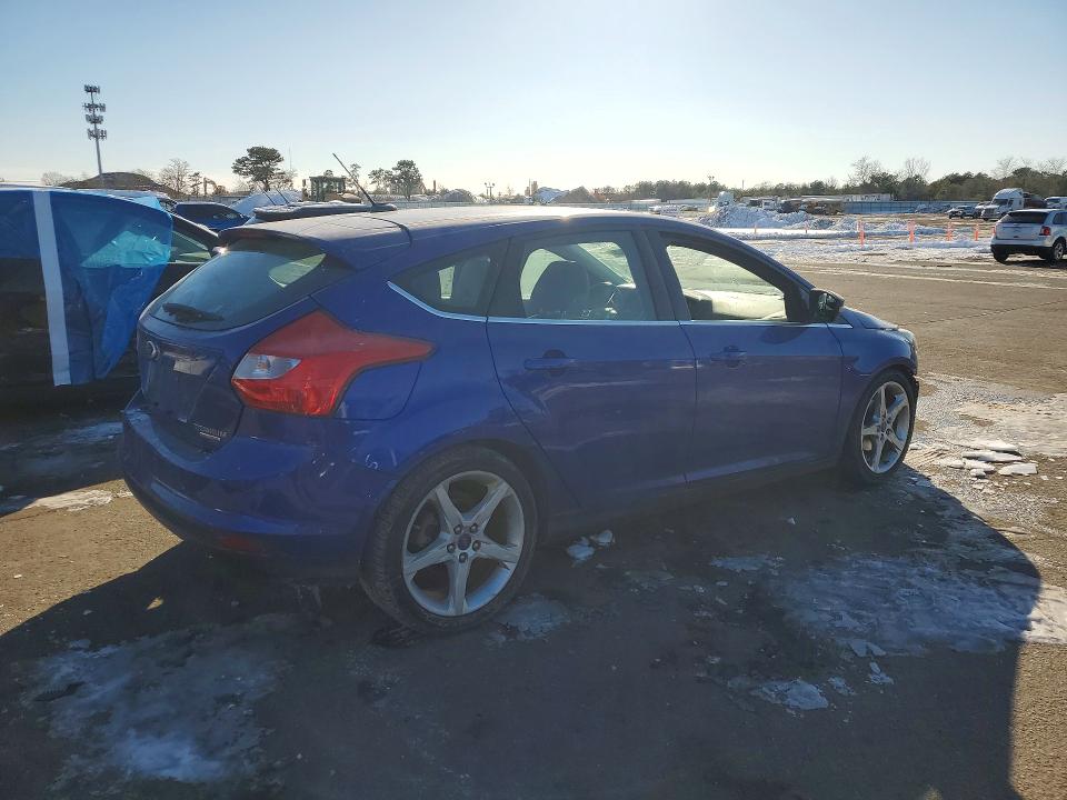 2014 Ford Focus მანქანა იყიდება აუქციონზე, vin: 1FADP3N25EL383468, აუქციონის ნომერი: 74732925