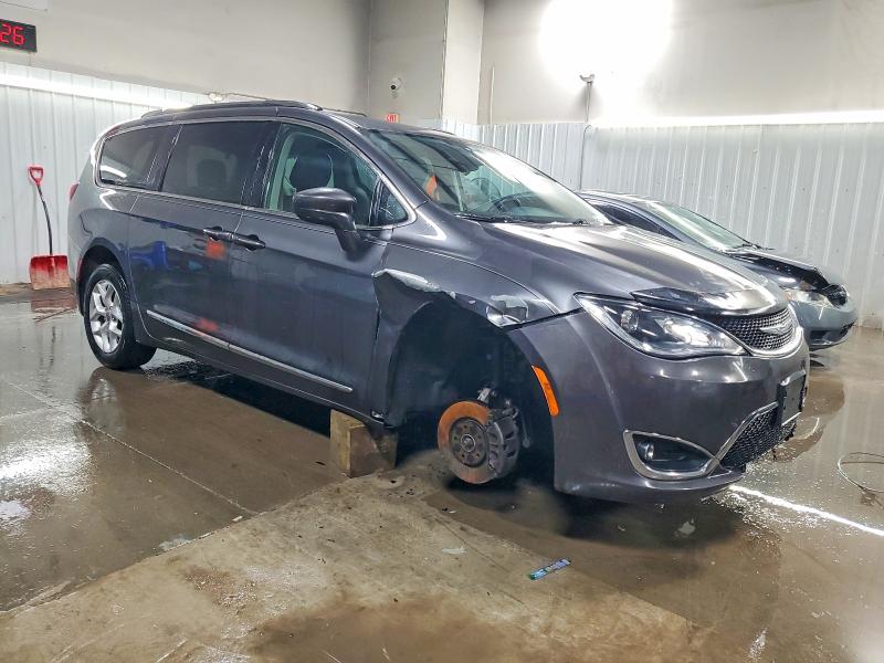 2017 Chrysler Pacifica მანქანა იყიდება აუქციონზე, vin: 2C4RC1EG1HR628127, აუქციონის ნომერი: 73388105