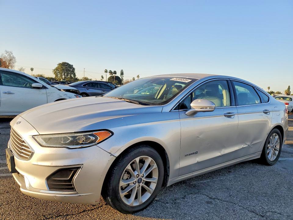 Auction sale of the 2019 Ford Fusion, vin: 3FA6P0MU9KR124327, lot number: 75306535