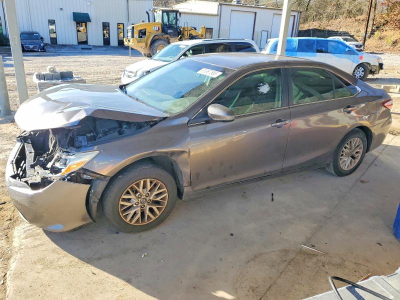 98967585 :رقم المزاد ، 4T1BF1FK0HU357295 vin ، 2017 Toyota Camry مزاد بيع