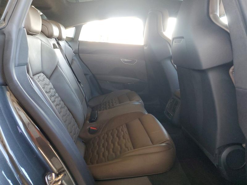 Продажа на аукционе авто 2024 Audi Rs E-tron, vin: WAUBHBFW1R7900657, номер лота: 72625095