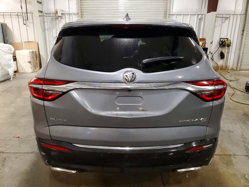 98224405 :رقم المزاد ، 5GAEVBKW7JJ159079 vin ، 2018 Buick Enclave مزاد بيع