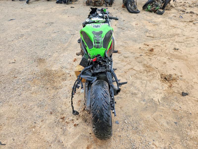 73211935 :رقم المزاد ، JKBZXJH15NA012416 vin ، 2022 Kawasaki Zx636 مزاد بيع