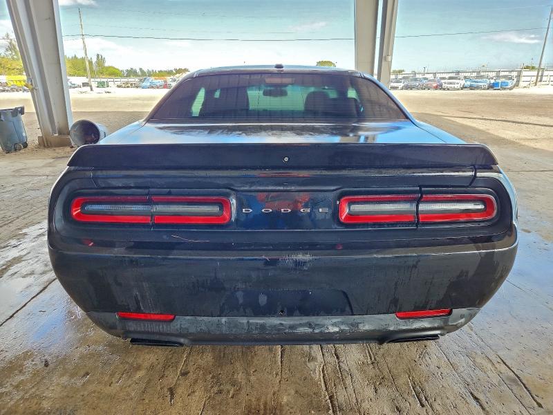Auction sale of the 2019 Dodge Challenger, vin: 2C3CDZL99KH727592, lot number: 93827615