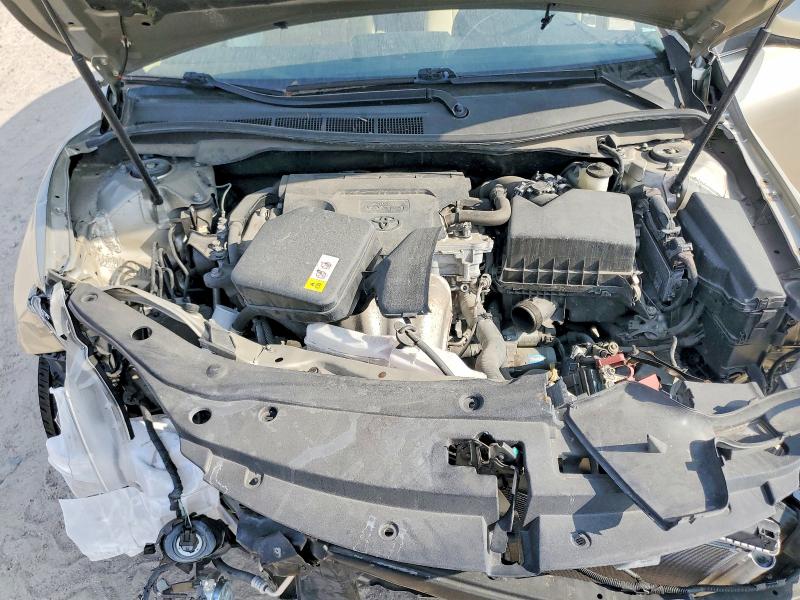 98417695 :رقم المزاد ، 4T1BF1FK7HU302777 vin ، 2017 Toyota Camry مزاد بيع