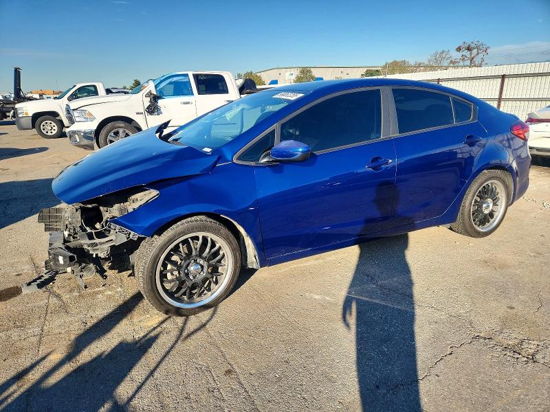 99852255 :رقم المزاد ، 3KPFK4A77HE129721 vin ، 2017 Kia Forte مزاد بيع