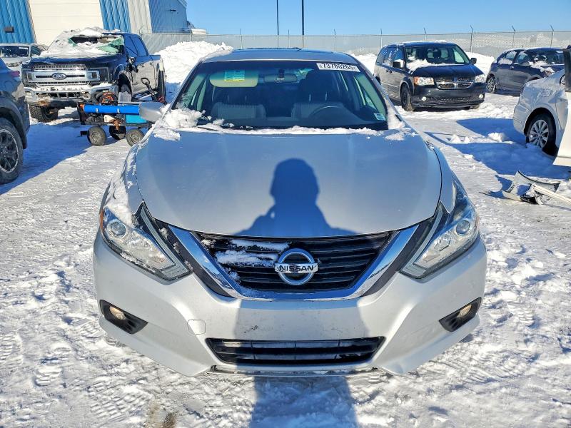 2016 Nissan Altima 2.5 მანქანა იყიდება აუქციონზე, vin: 1N4AL3AP7GN318743, აუქციონის ნომერი: 73780265