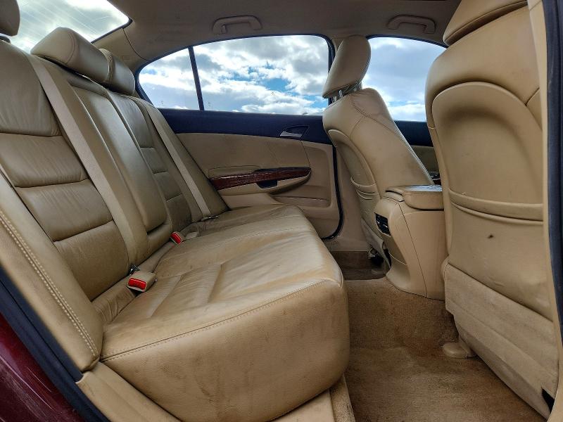 72237375 :رقم المزاد ، 1HGCP2F87CA107970 vin ، 2012 Honda Accord مزاد بيع