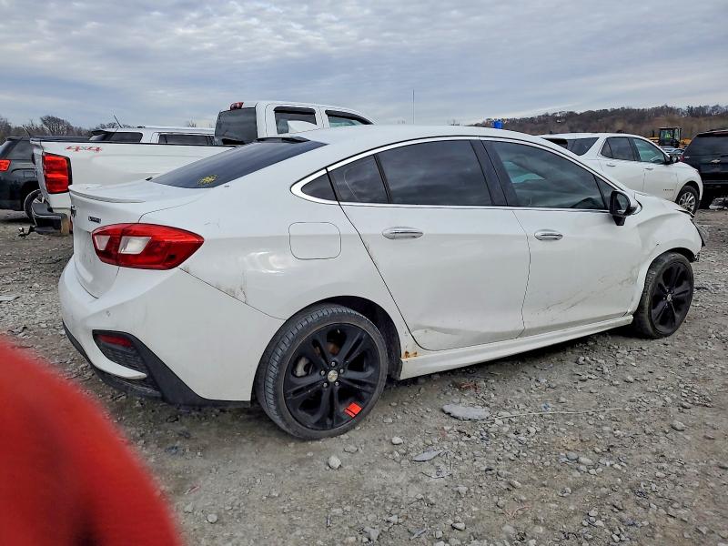 52309416 :رقم المزاد ، 1G1BF5SM7H7214578 vin ، 2017 Chevrolet Cruze مزاد بيع