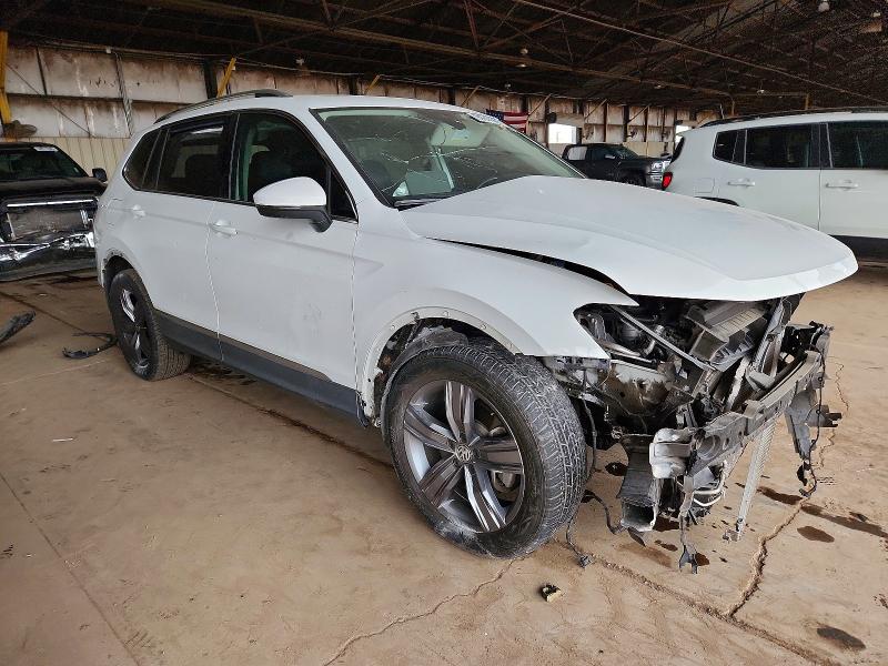 99943985 :رقم المزاد ، 3VV3B7AX0LM107919 vin ، 2020 Volkswagen Tiguan مزاد بيع