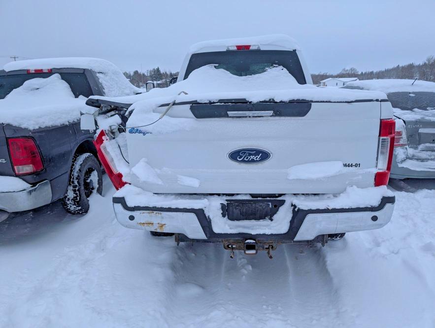 94444095 :رقم المزاد ، 1FT7W2BT0HEE88784 vin ، 2017 Ford F250 مزاد بيع
