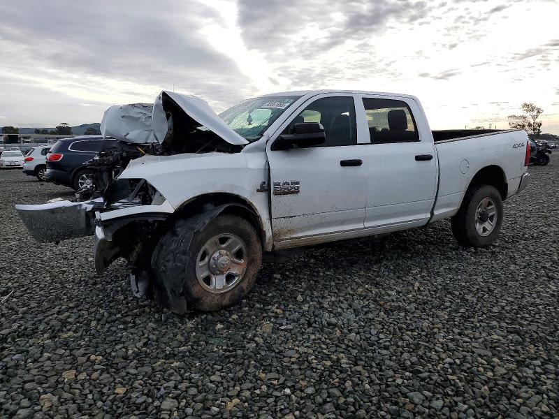 98851865 :رقم المزاد ، 3C6UR5CL8HG667293 vin ، 2017 Ram 2500 مزاد بيع