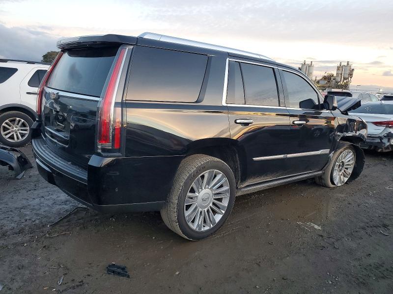 99545035 :رقم المزاد ، 1GYS3DKJ8JR205439 vin ، 2018 Cadillac Escalade مزاد بيع
