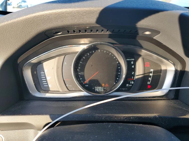 2017 Volvo S60 მანქანა იყიდება აუქციონზე, vin: LYV402HK7HB133243, აუქციონის ნომერი: 98212635
