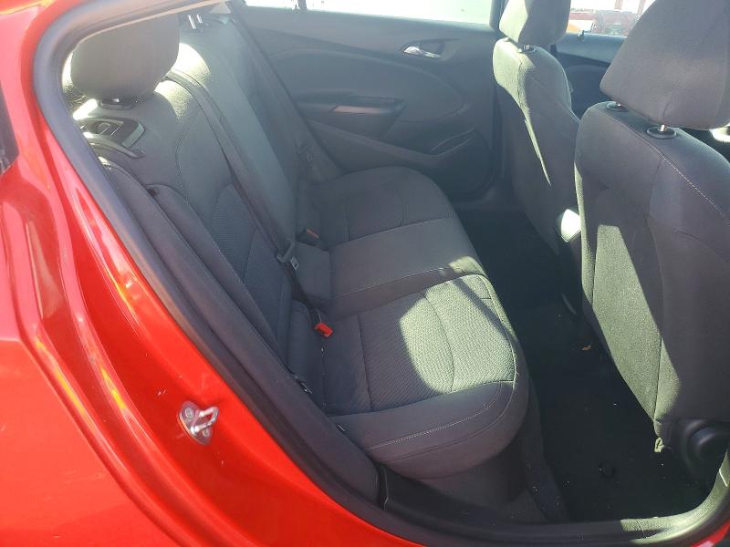 98701955 :رقم المزاد ، 1G1BC5SM6J7139452 vin ، 2018 Chevrolet Cruze مزاد بيع