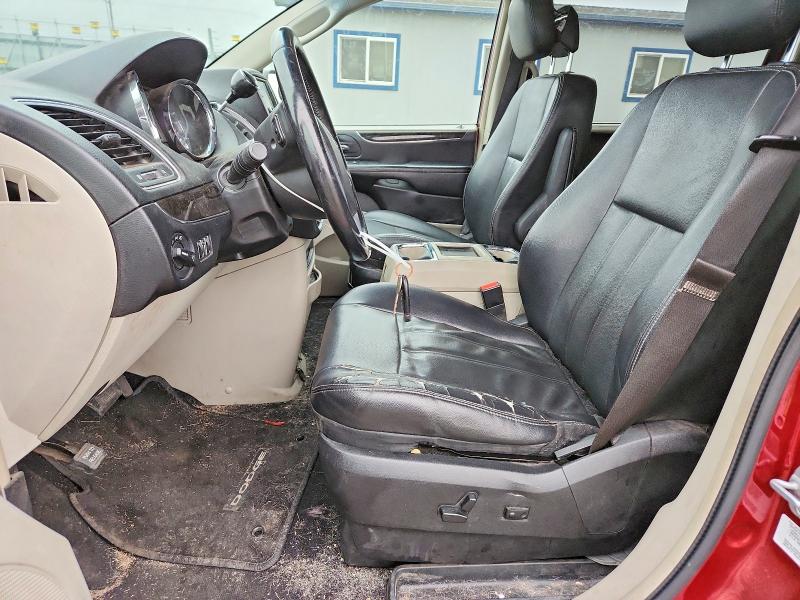73916885 :رقم المزاد ، 2C4RC1BG1DR557736 vin ، 2013 Chrysler Town & Country مزاد بيع