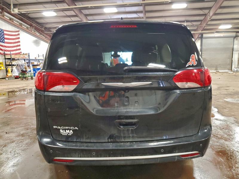2017 Chrysler Pacifica მანქანა იყიდება აუქციონზე, vin: 2C4RC1BG6HR524124, აუქციონის ნომერი: 99787465