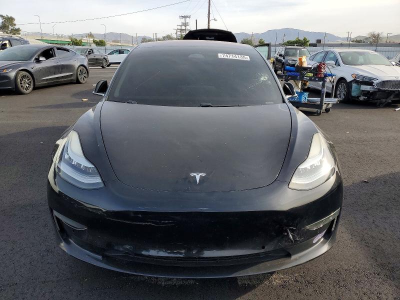 Продажа на аукционе авто 2019 Tesla Model 3, vin: 5YJ3E1EA5KF296689, номер лота: 74714135