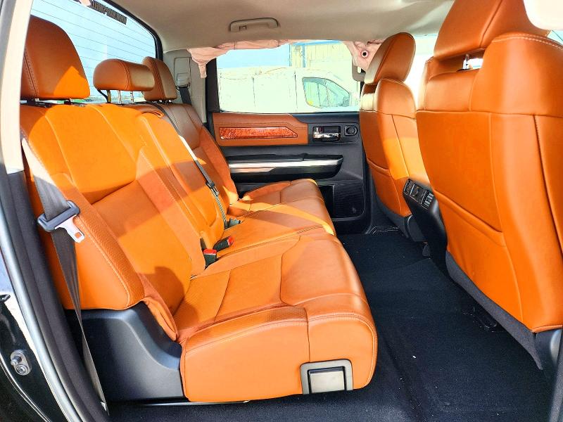 Продажа на аукционе авто 2017 Toyota Tundra, vin: 5TFAY5F13HX648302, номер лота: 75272595