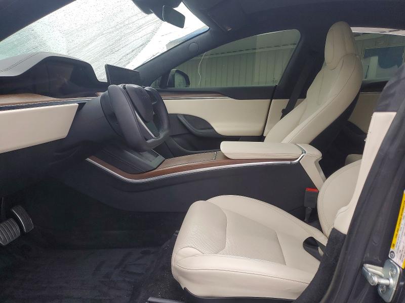 74349725 :رقم المزاد ، 5YJSA1E55MF449679 vin ، 2021 Tesla Model S مزاد بيع