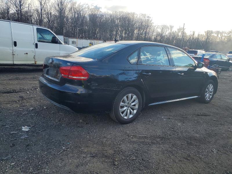 Продажа на аукционе авто 2015 Volkswagen Passat, vin: 1VWAT7A31FC002440, номер лота: 98761165