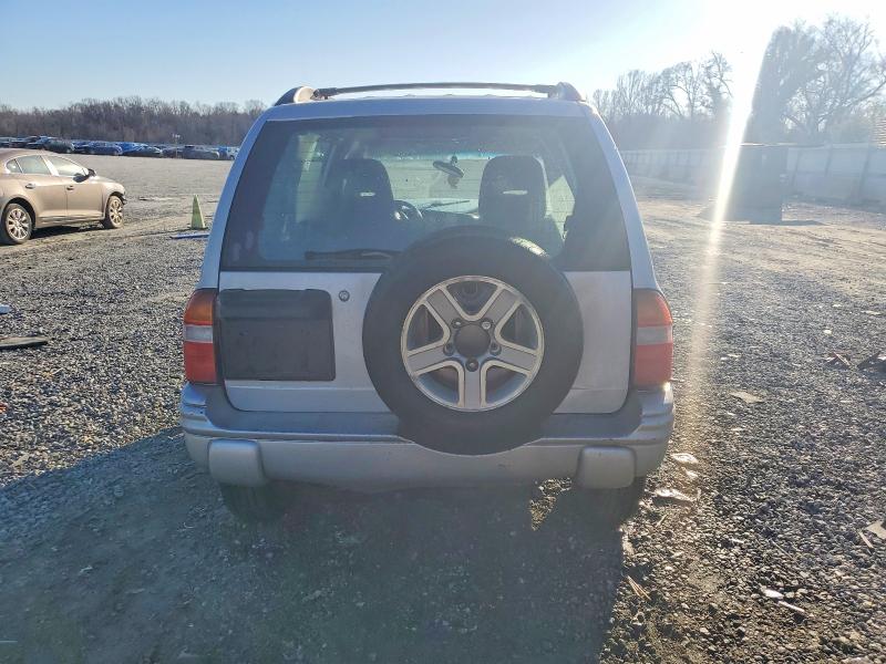 73398055 :رقم المزاد ، 2CNBJ634836900241 vin ، 2003 Chevrolet Tracker مزاد بيع