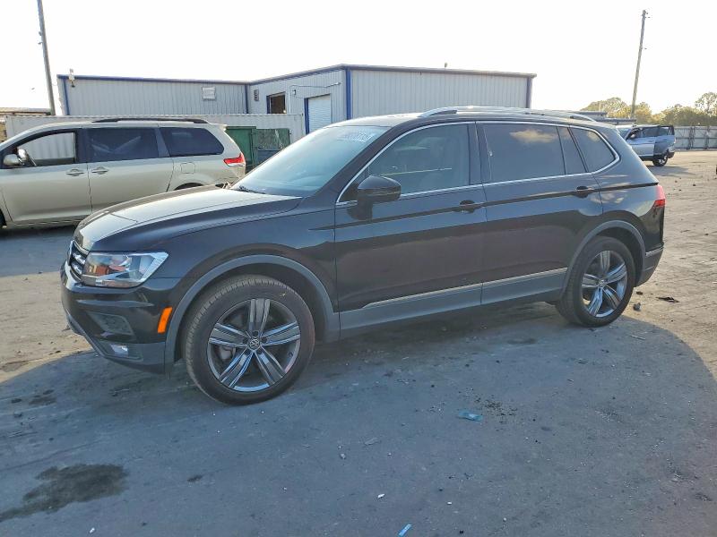 2020 Volkswagen Tiguan მანქანა იყიდება აუქციონზე, vin: 3VV3B7AX3LM017552, აუქციონის ნომერი: 98338115