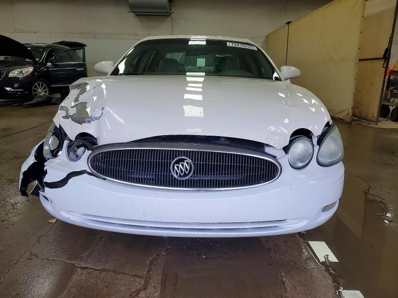 72816225 :رقم المزاد ، 2G4WD532351261008 vin ، 2005 Buick Lacrosse مزاد بيع
