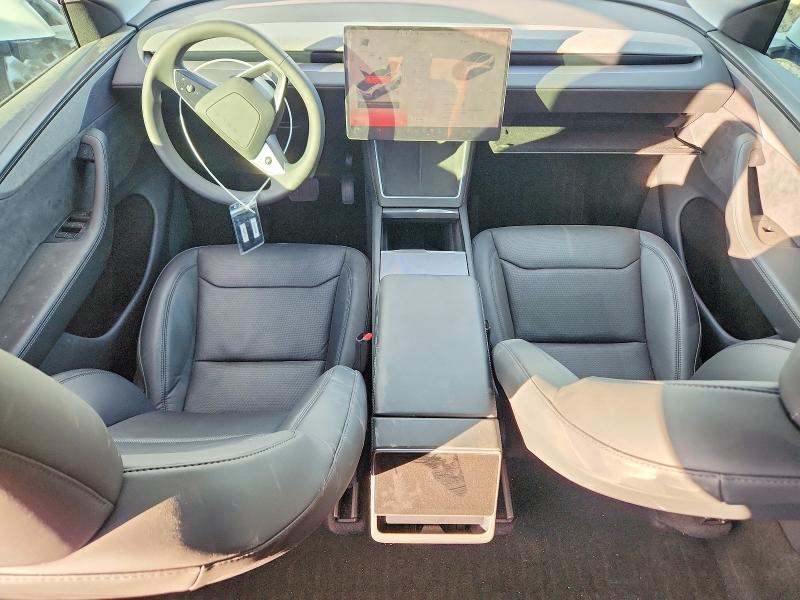 99629235 :رقم المزاد ، 7SAYGDED2TA425713 vin ، 2026 Tesla Model Y مزاد بيع