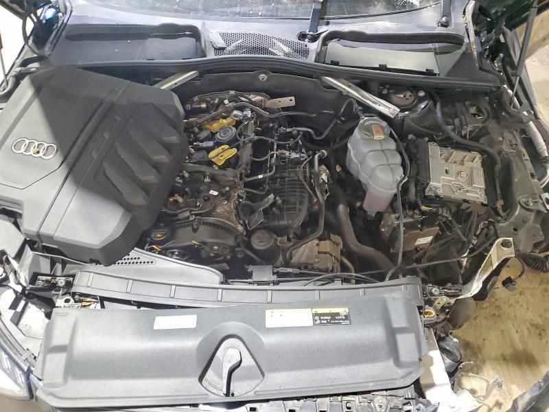 99576405 :رقم المزاد ، WAUEAAF43MA020811 vin ، 2021 Audi A4 مزاد بيع
