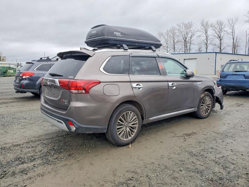 Продаж на аукціоні авто 2022 Mitsubishi Outlander, vin: JA4J2VA76NZ018720, номер лоту: 99708365