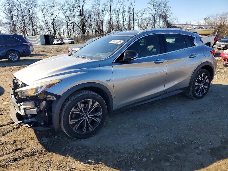 73581805 :رقم المزاد ، SJKCH5CR1JA045499 vin ، 2018 Infiniti Qx30 مزاد بيع
