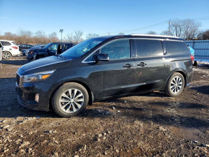 Auction sale of the 2017 Kia Sedona, vin: KNDMC5C14H6327858, lot number: 72306145