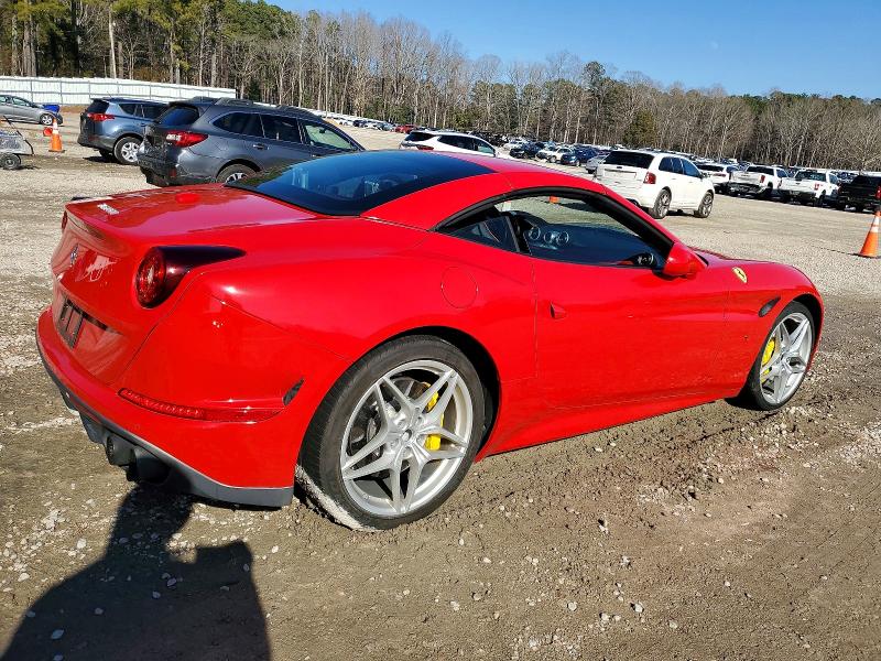 2017 Ferrari California T მანქანა იყიდება აუქციონზე, vin: ZFF77XJA7H0222526, აუქციონის ნომერი: 74959495