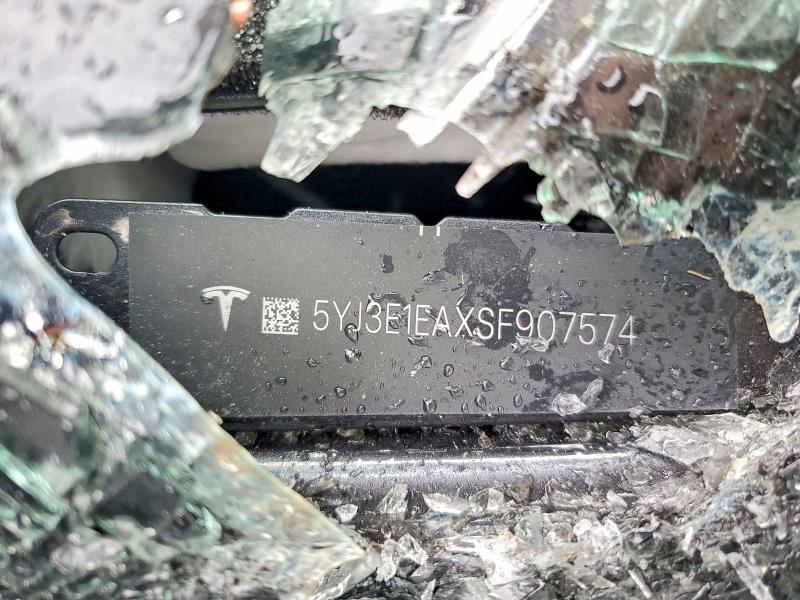 2025 Tesla Model 3 მანქანა იყიდება აუქციონზე, vin: 5YJ3E1EAXSF907574, აუქციონის ნომერი: 98593755