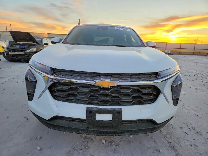 Продаж на аукціоні авто 2025 Chevrolet Trax, vin: KL77LFEP5SC301229, номер лоту: 98983055