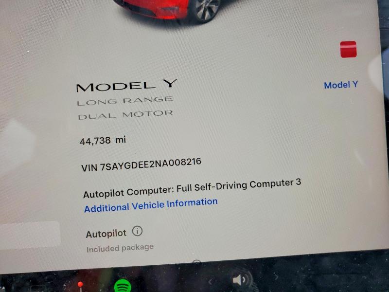 72246625 :رقم المزاد ، 7SAYGDEE2NA008216 vin ، 2022 Tesla Model Y مزاد بيع