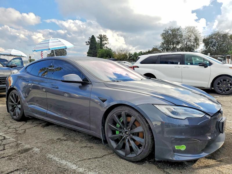 99058425 :رقم المزاد ، 5YJSA1E53MF452001 vin ، 2021 Tesla Model S مزاد بيع