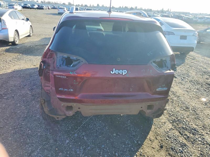 75032895 :رقم المزاد ، 1C4PJMCBXKD137264 vin ، 2019 Jeep Cherokee مزاد بيع
