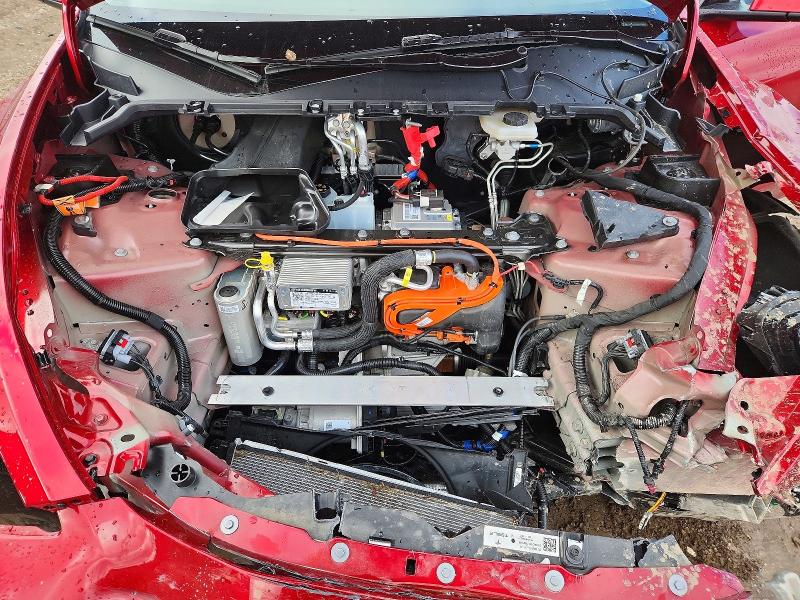 2024 Tesla Model Y მანქანა იყიდება აუქციონზე, vin: 7SAYGDEE9RA289033, აუქციონის ნომერი: 72416415