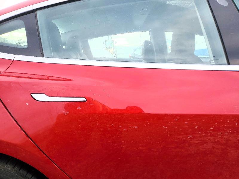 73057975 :رقم المزاد ، 5YJ3E1EA6JF011027 vin ، 2018 Tesla Model 3 مزاد بيع