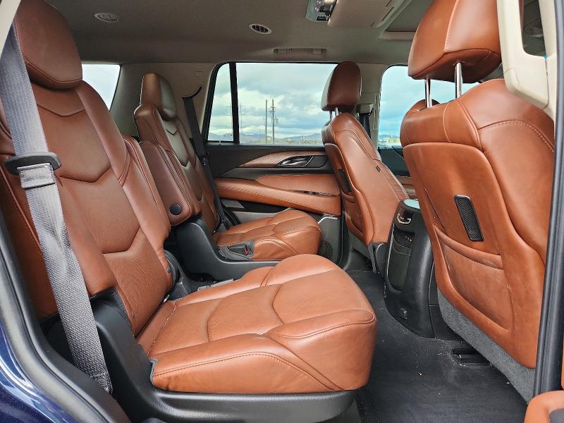 99318215 :رقم المزاد ، 1GYS4CKJ4JR230412 vin ، 2018 Cadillac Escalade P مزاد بيع