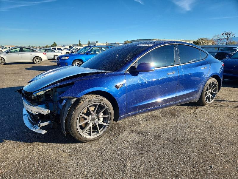 Продажа на аукционе авто 2021 Tesla Model 3, vin: 5YJ3E1EB0MF009979, номер лота: 99306865
